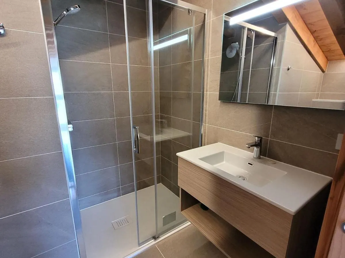 Spacieux Duplex 3 Chambres En Suites, Proche Pistes Et Navettes, Les Gets - Fr-1-598-140